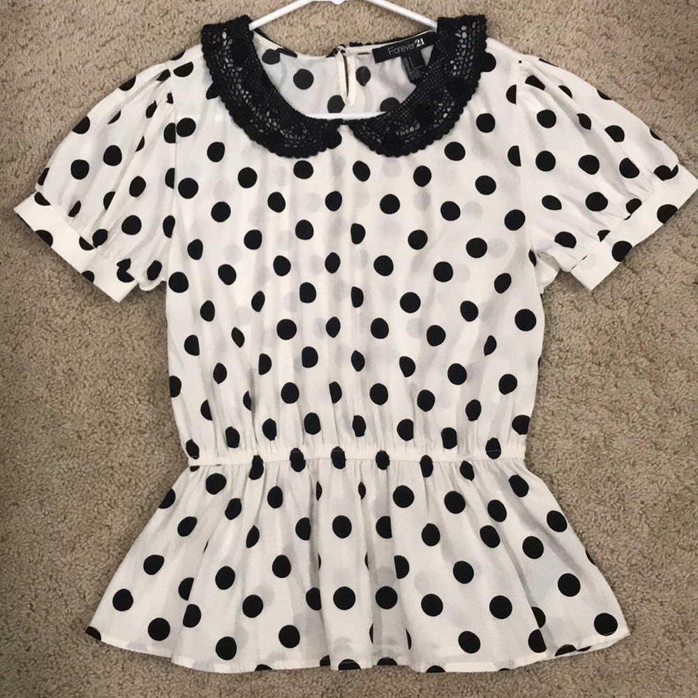 Polka dots top